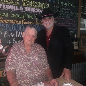 Meet your Posher, Charles